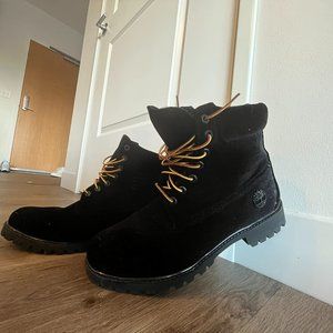 Off White x Timberland